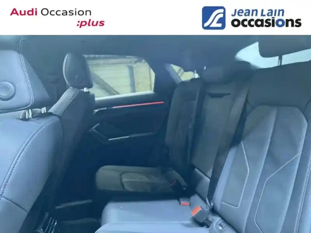 Audi Q3 sportback 35 tfsi 150 ch s tronic 7 — photo 17