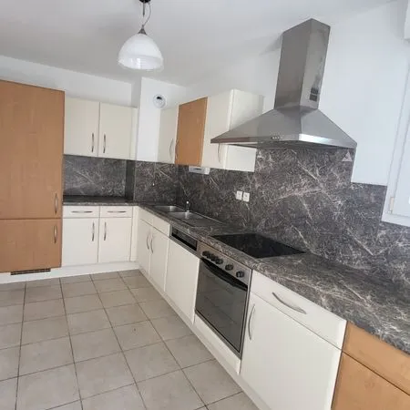 Loue appartement 3 pièces à Cernay