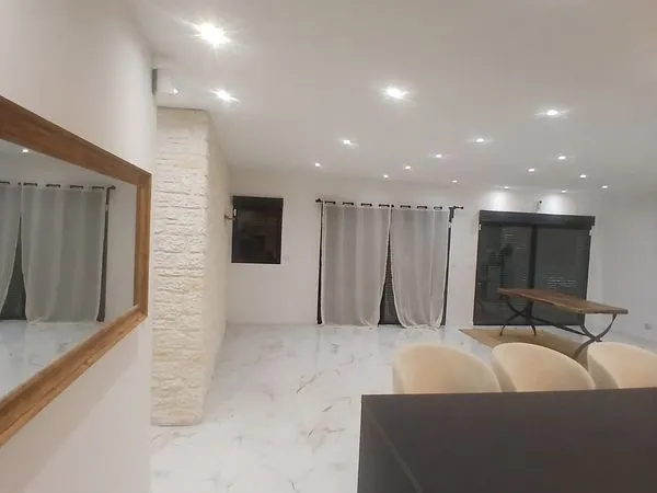 Maison neuve individuelle