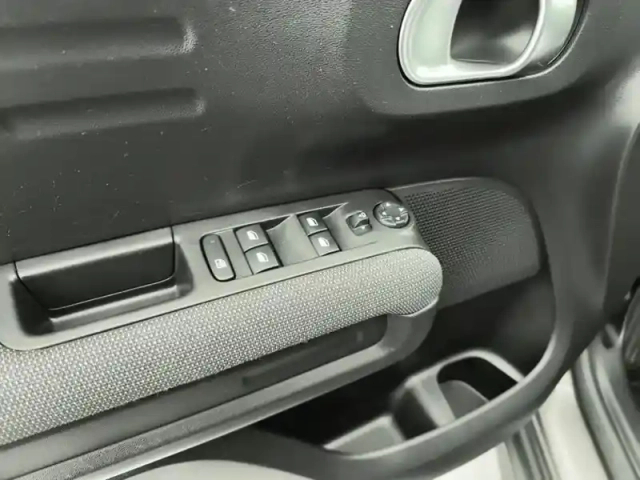 Citroën C3 Aircross puretech 110 s&amp;s bvm6 shine — photo 20