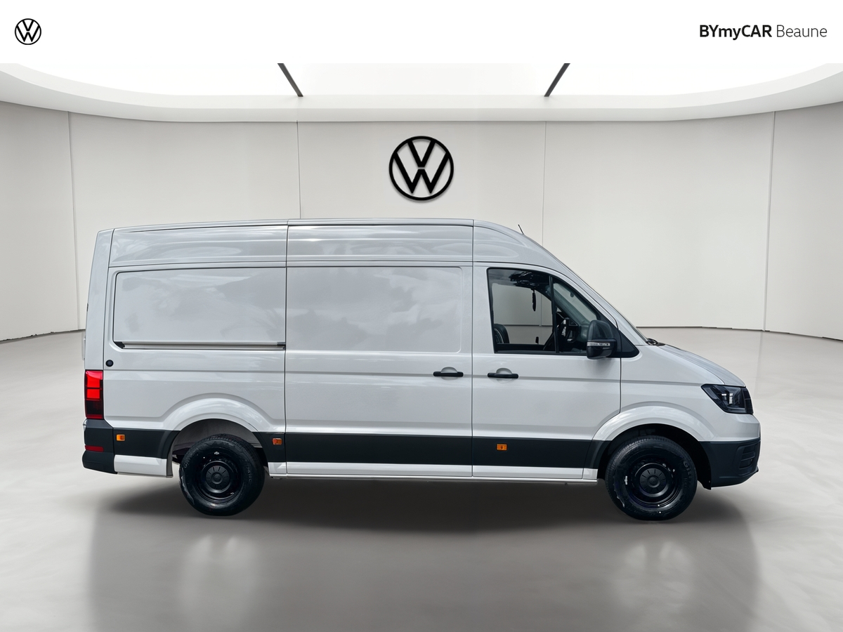 Volkswagen Utilitaires CRAFTER VAN 30 L3H3 2.0 TDI 140 CH — photo 6
