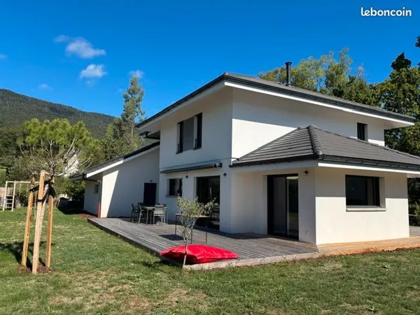 Maison 6 pièces 2021 - 163 M² - GARAGE 41M² -TERRAIN 905 M²