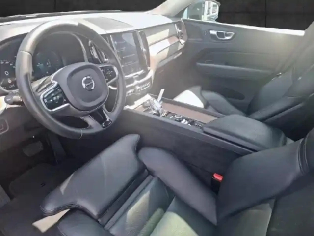 Volvo Xc60 t8 twin engine 303 + 87ch inscription luxe geartronic — photo 9