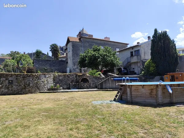 Maison 6 pièces 185 m²