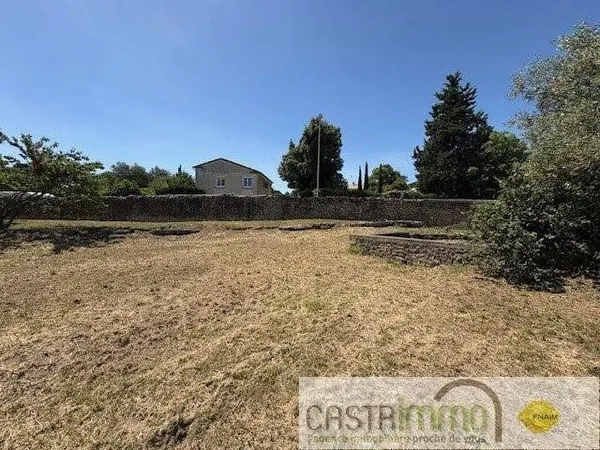 Terrain 535 m²