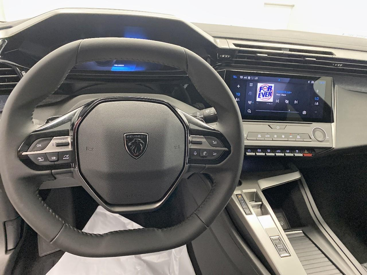 Peugeot 308 hybrid 136 e-dcs6 allure — photo 12
