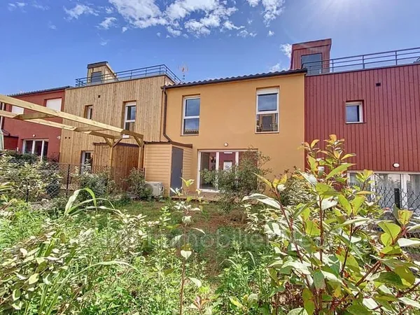 Maison 4 pièces 77 m²