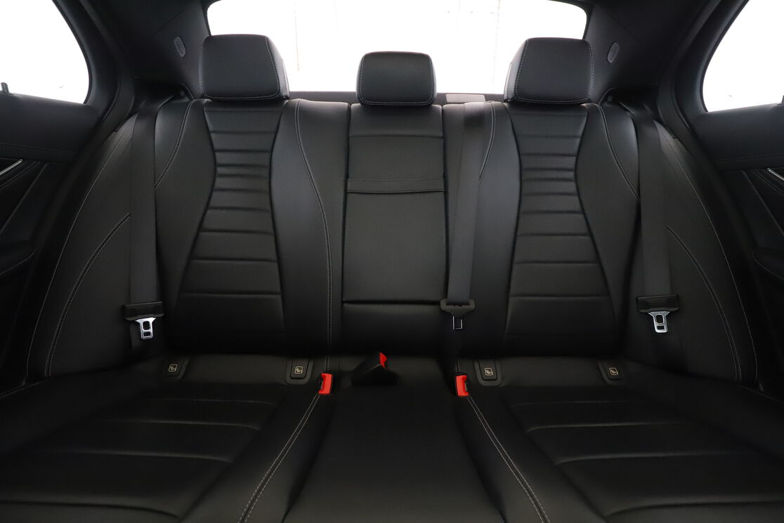 Mercedes-Benz Classe E 300 de AMG Line 9G-Tronic — photo 14