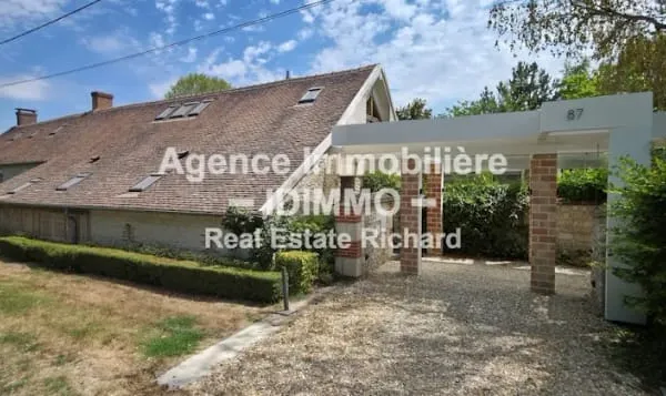 Maison 9 pièces 202 m²
