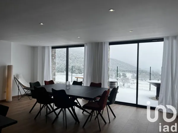 Appartement 7 pièces 158 m²