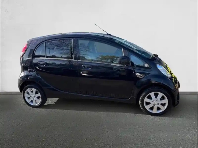 Peugeot Ion electrique — photo 44