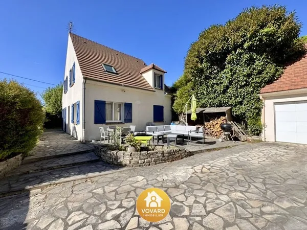 Au village Maison familiale 6 pièces avec jardin