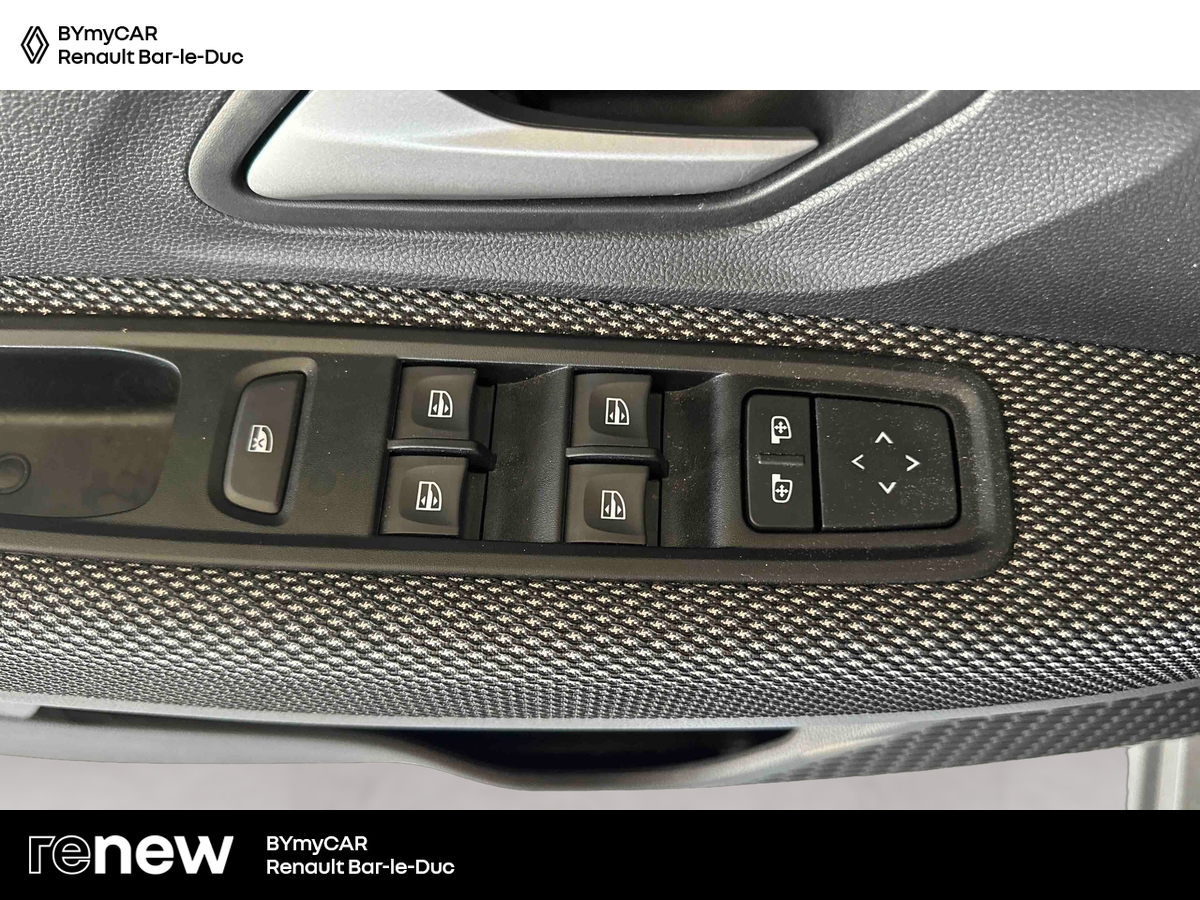 Dacia Sandero TCe 90 GSR2 — photo 21