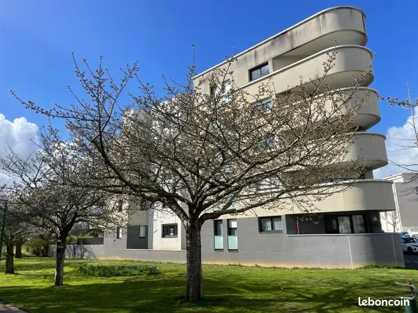 Appartement 4 pièces 84 m²