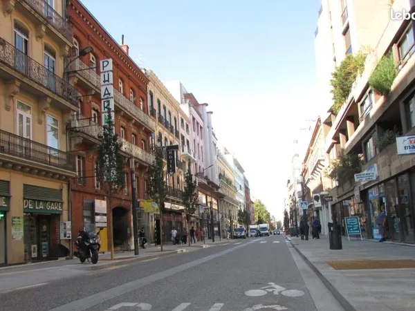 Local commercial Rue bayard toulouse