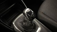 Peugeot 2008 1.2 100ch S&S Style — photo 29