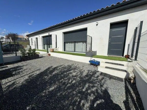 Maison de plain-pied 3 pièces 87 m²