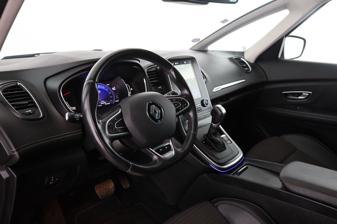 Renault Scenic 1.3 TCe Energy Intens EDC — photo 10