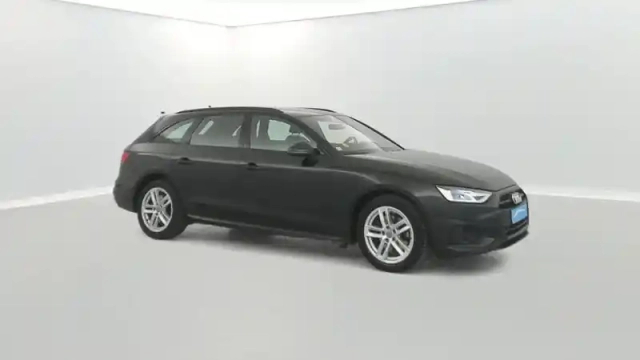 Audi A4 35 tdi 163 s tronic 7 design 5p — photo 7