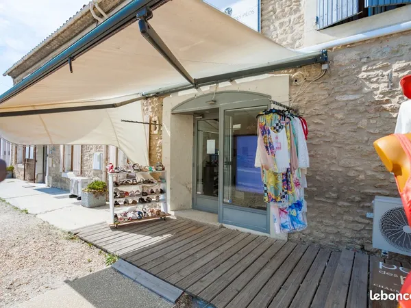Boutique 55 m² CABRIERES D AVIGNON
