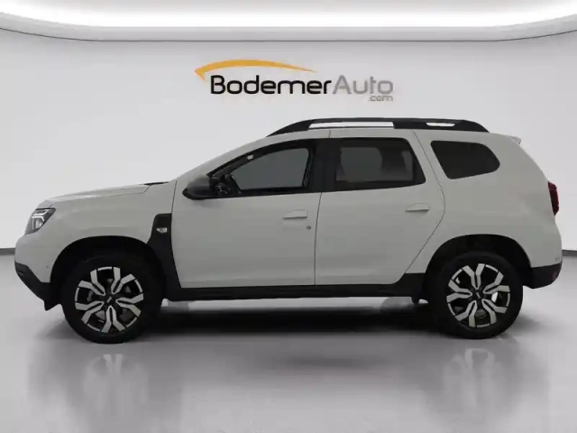 Dacia Duster eco-g 100 4x2 — photo 12