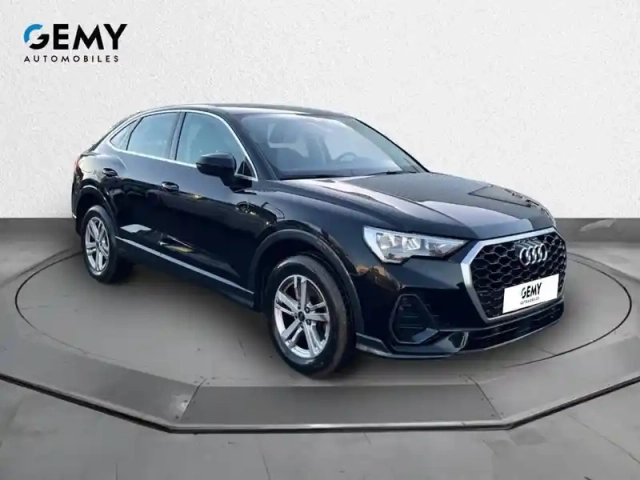 Audi Q3 sportback 35 tfsi 150 ch — photo 3