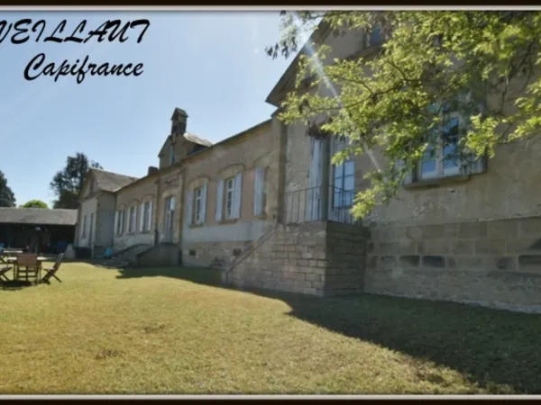 Maison 21 pièces 263 m²