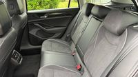 Volkswagen Passat Sw 2.0 TDI EVO 122ch Life Plus DSG7 — photo 5