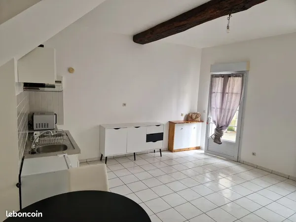 Appartement . 1 pièce . 30m2 . RDC