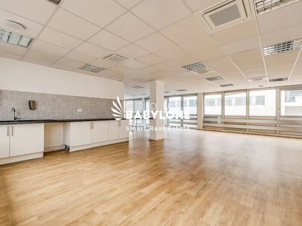 Bureaux 960 m²