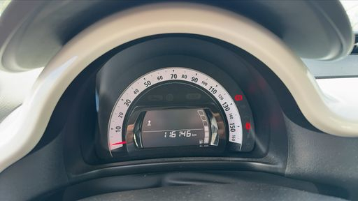 Renault Twingo 1.0 SCe 70 - Intens – 2014 – 116146 km – Essence – Boîte Manuelle — photo 19