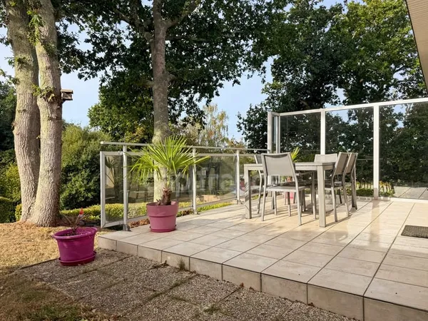 Maison 119 m² - 4 chambres - Séjour rez de jardin - Sous-sol complet - L'HOPITAL CAMFROUT (29) - Ter
