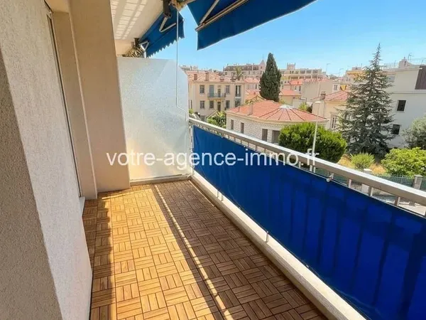 NICE Poètes