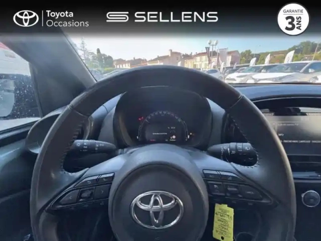 Toyota Aygo x 1.0 vvt-i 72ch design — photo 13