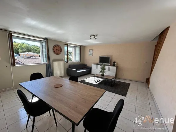 Appartement 4 pièces 82 m²