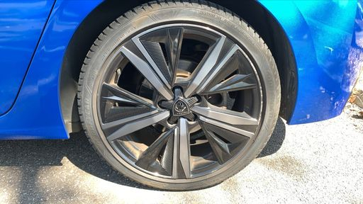 Peugeot 308 1.2 PureTech 130 EAT8 - GT – 2022 – 80476 km – Essence – Boîte Automatique — photo 10