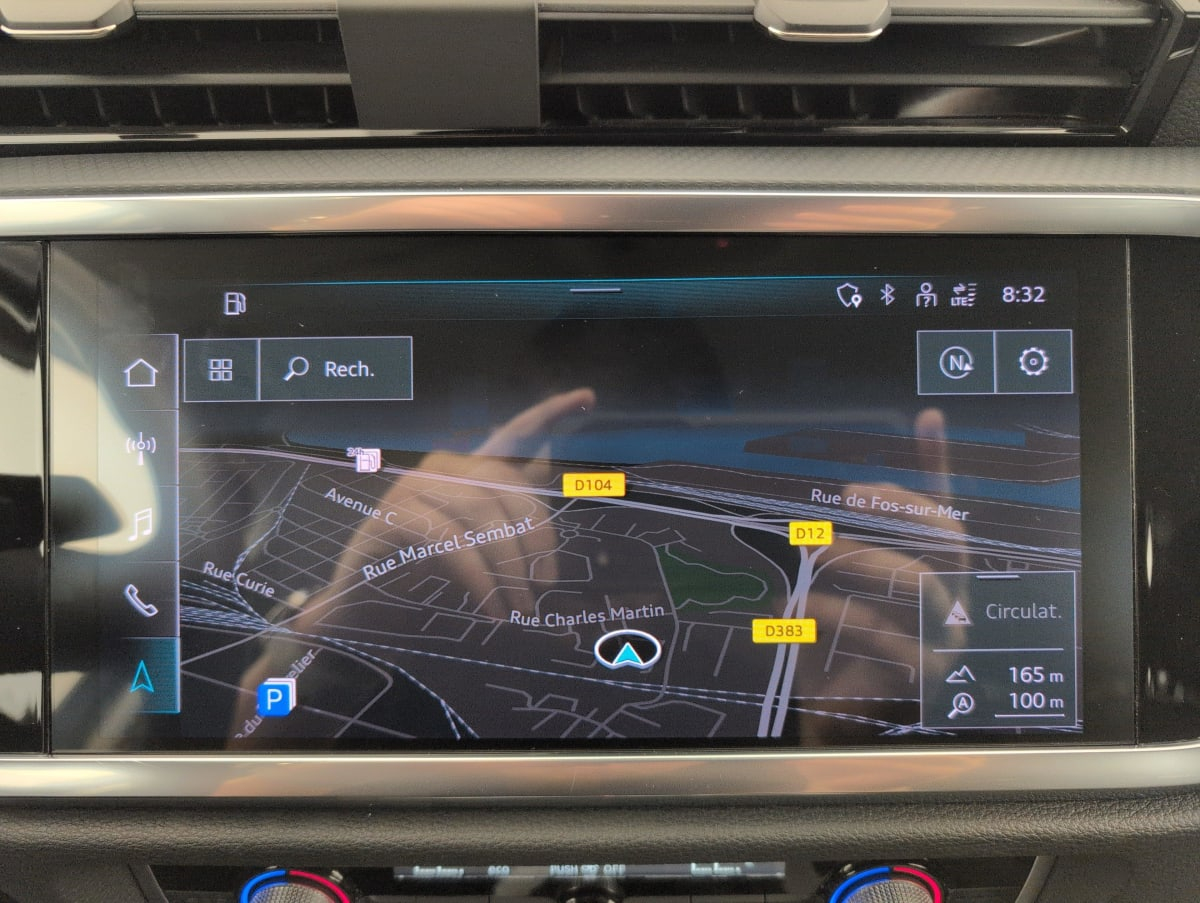 Audi Q3 Sportback — photo 18