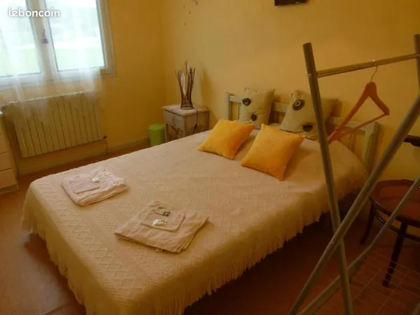 Chambre 4 pièces * PROMO* 350/mois