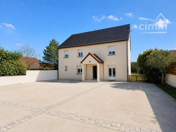 Grande maison, 5 chambres, VINEUIL