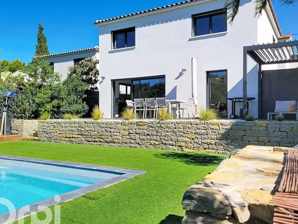 Maison 3 pièces 122 m²