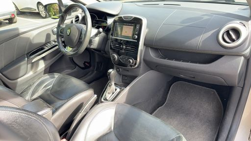 Renault Clio 1.2 TCe 120 EDC - Initiale Paris – 2016 – 120969 km – Essence – Boîte Automatique — photo 26