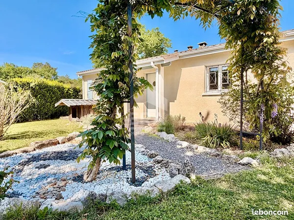 Maison 6 pièces 110 m²