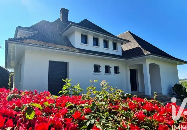 Maison 7 pièces 215 m²
