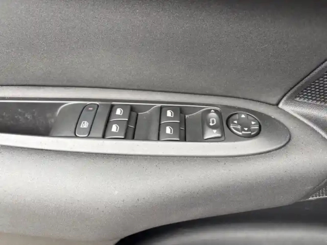 Citroën C4 bluehdi 110 s&amp;s bvm6 live pack business — photo 20