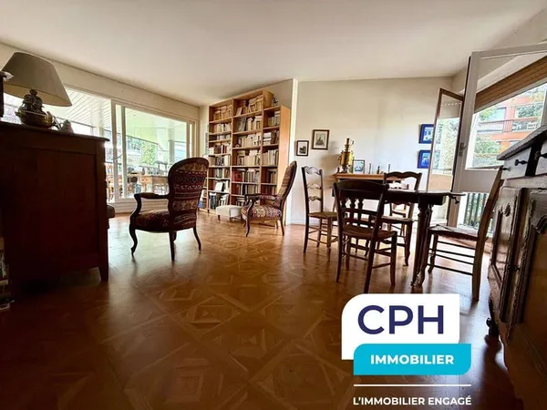 Appartement 4 pièces 77 m²