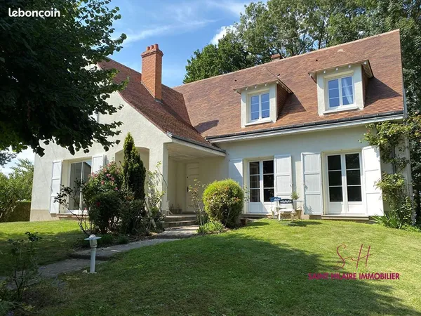 Propriété 8 pièces 214 m²
