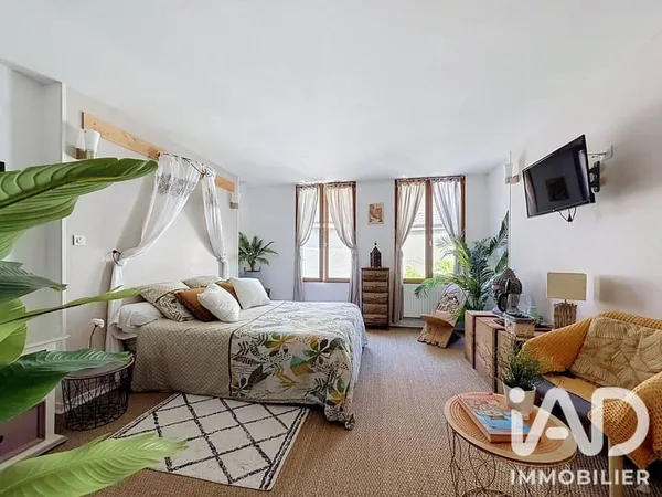 Maison 6 pièces 200 m²