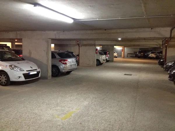 Parking 10 m²