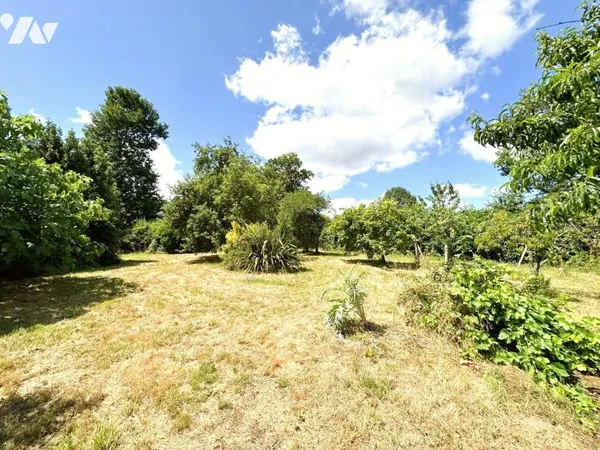 Terrain 994 m²