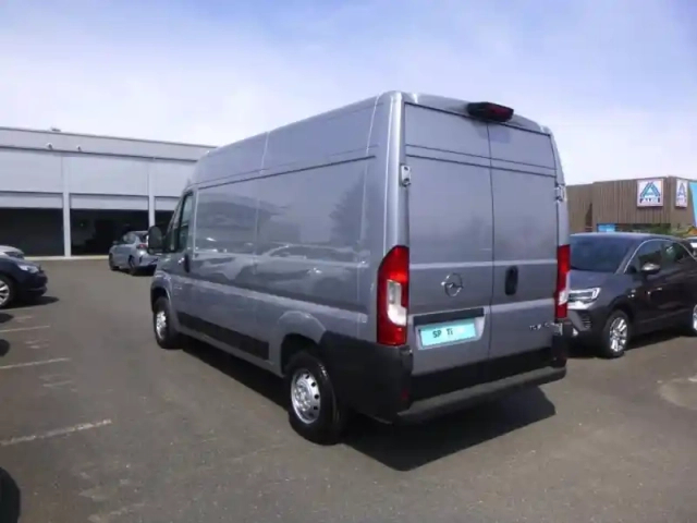 Opel Movano fg l2h2 3.5 140ch bluehdi s&amp;s — photo 6